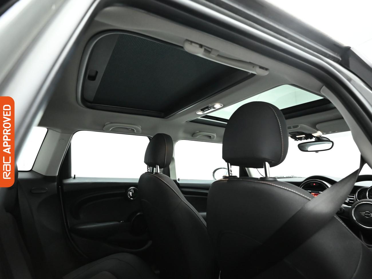 Used MINI Hatch 2021 for sale - 77199513: Photo 3