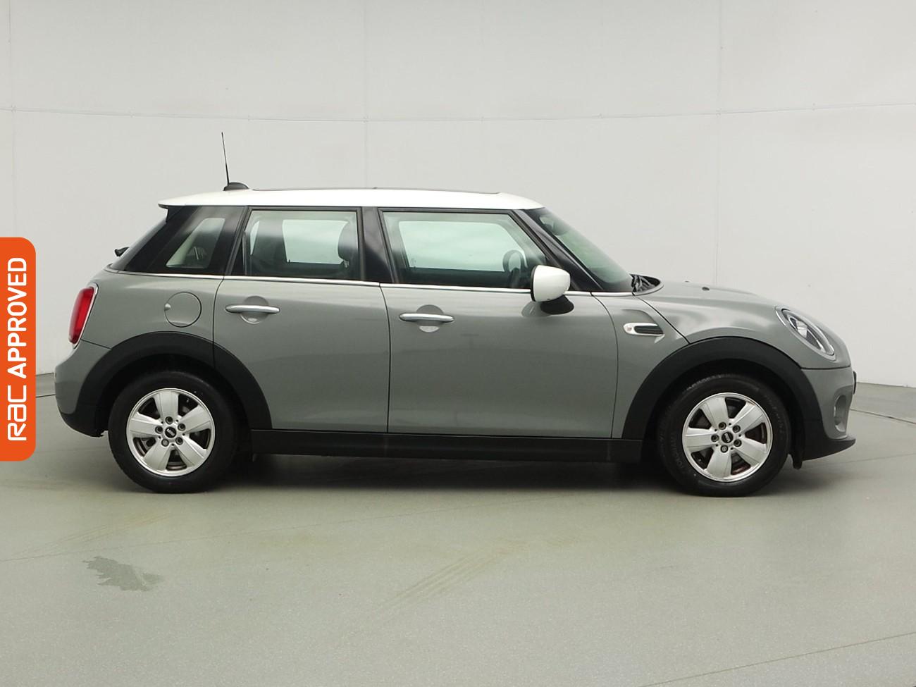 Used MINI Hatch 2021 for sale - 77199513: Photo 6