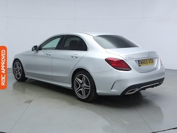 Used Mercedes-Benz C Class 2019 for sale - 79444385: Photo