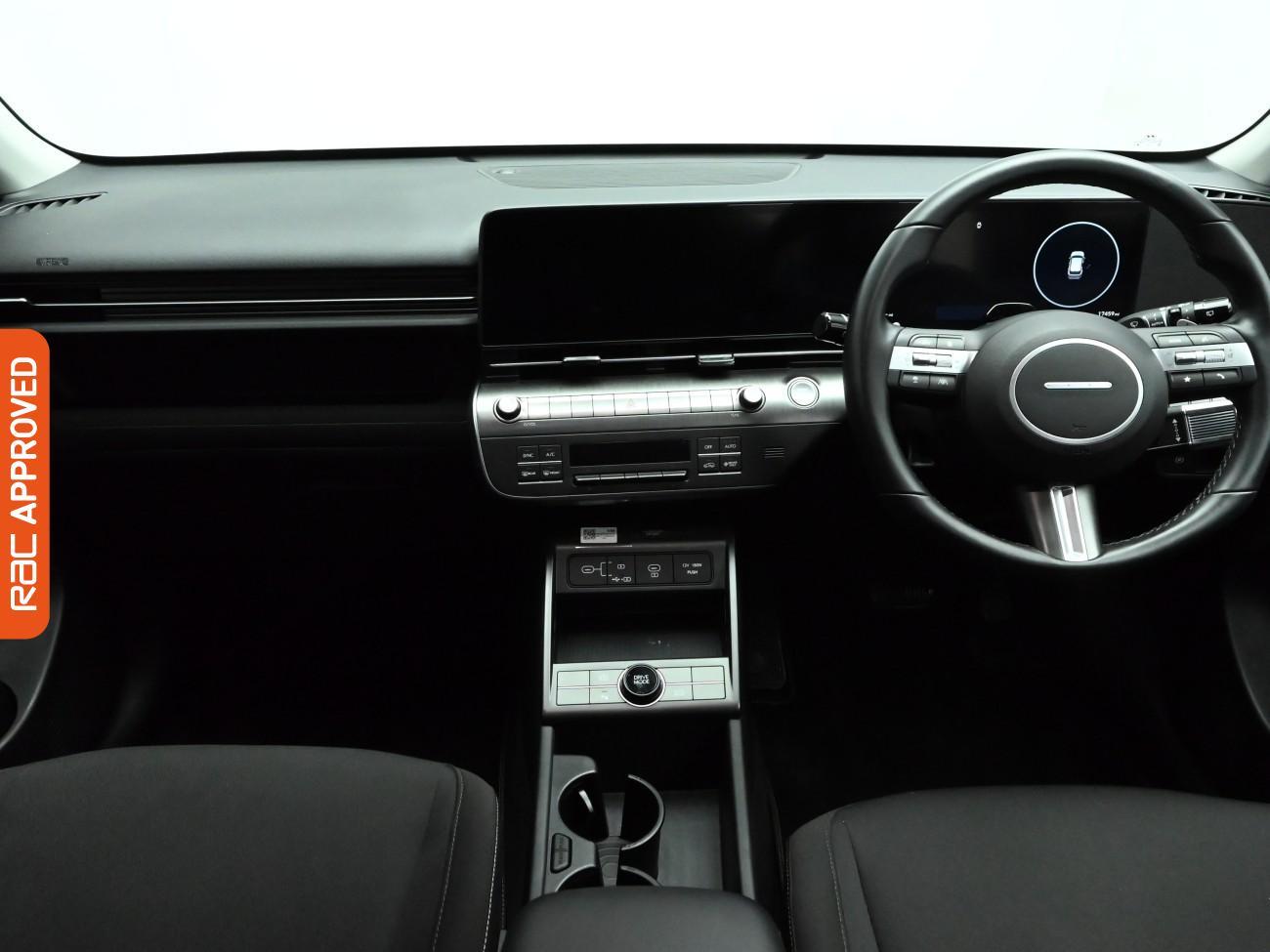 Used Hyundai KONA 2023 for sale - 76972647: Photo 2