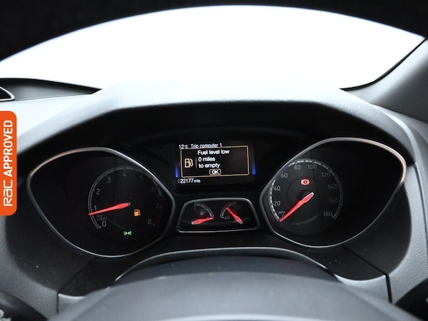 Used Ford Focus 2018 for sale - 75331475: Photo 11