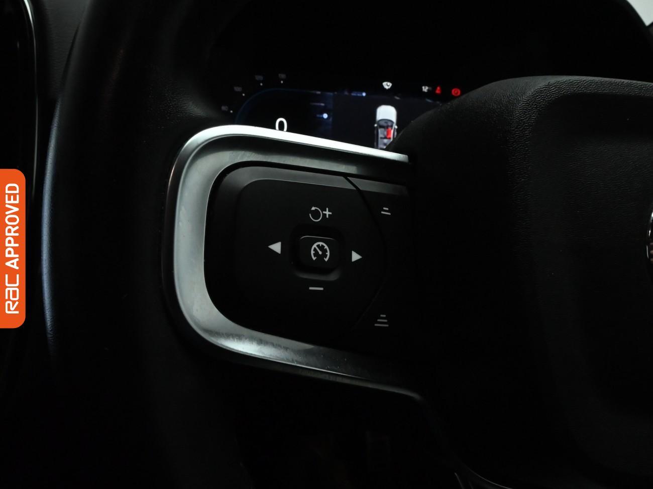 Used Volvo XC40 2021 for sale - 76697579: Photo 25