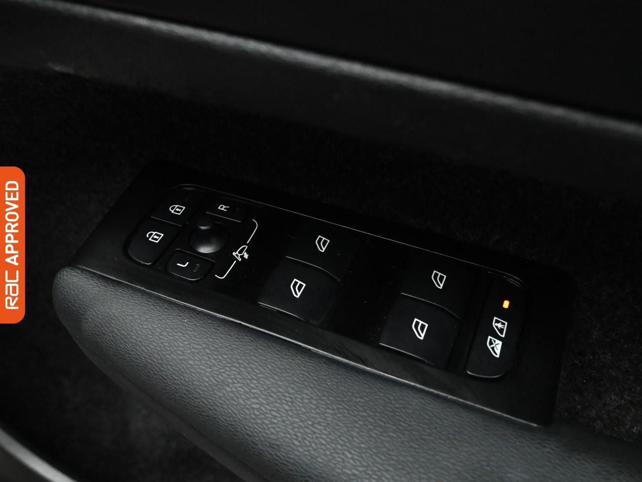 Used Volvo XC40 2021 for sale - 76697579: Photo 26