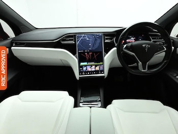 Used Tesla Model X 2017 for sale - 77951938: Photo