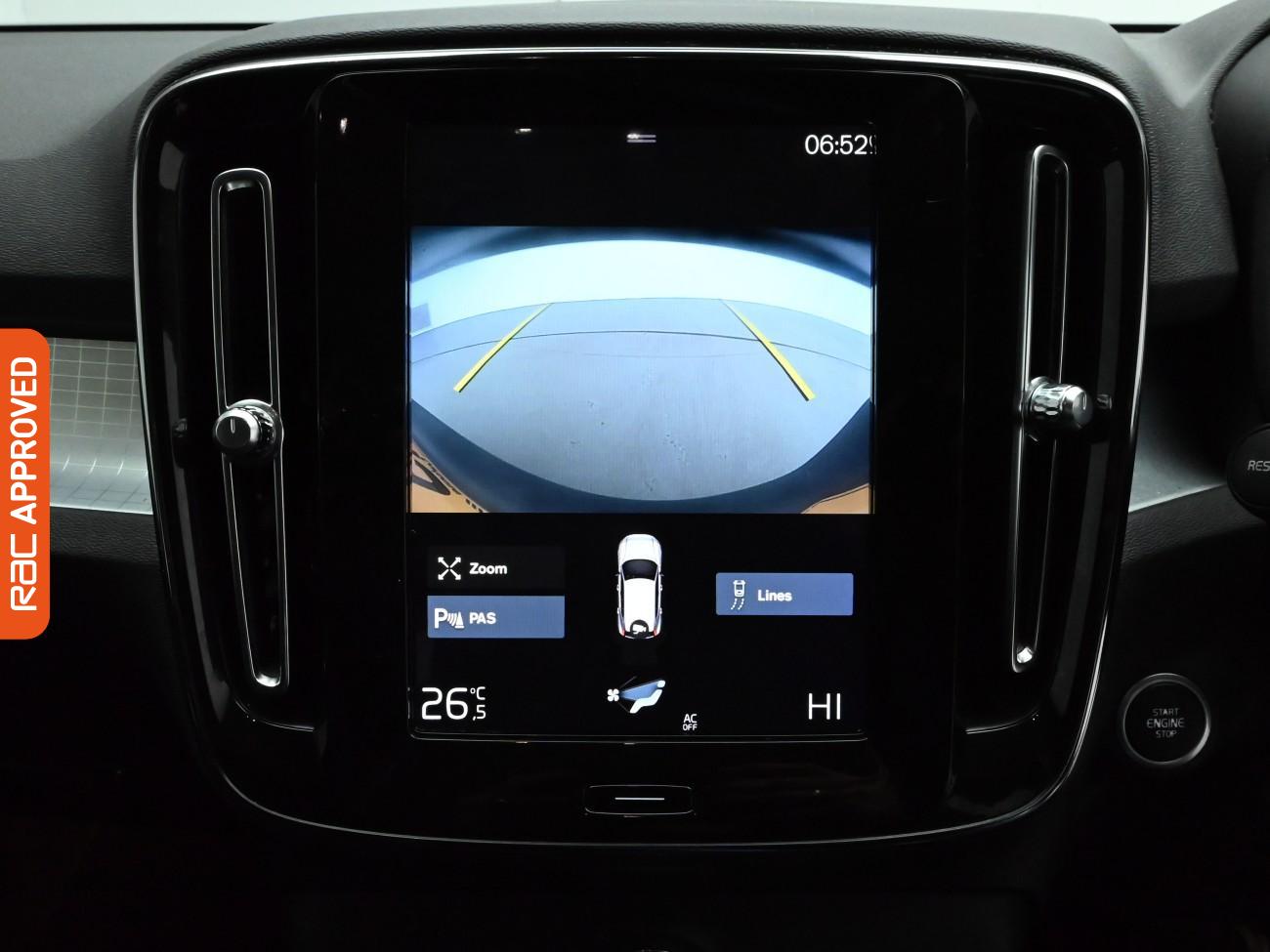 Used Volvo XC40 2019 for sale - 77407584: Photo 3