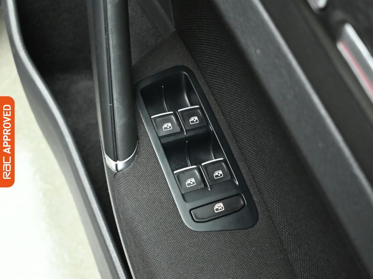 Used Volkswagen Golf 2018 for sale - 76961574: Photo 22