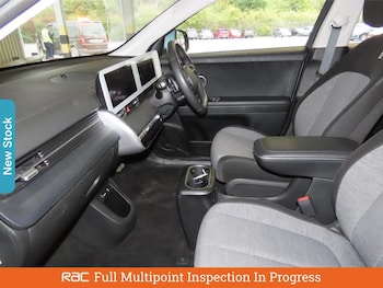 Used Hyundai IONIQ 5 2025 for sale - 76220062: Photo 2