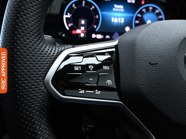 Used Volkswagen Golf 2022 for sale - 76236674: Photo 23