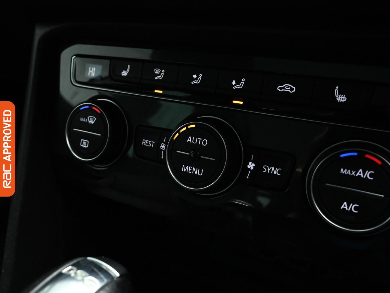 Used Volkswagen Tiguan 2019 for sale - 77535449: Photo 16