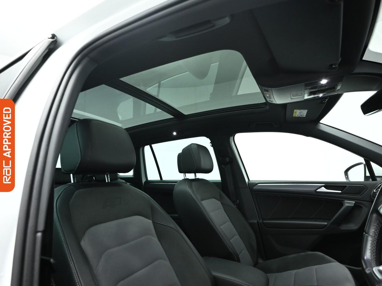 Used Volkswagen Tiguan 2019 for sale - 77535449: Photo 3