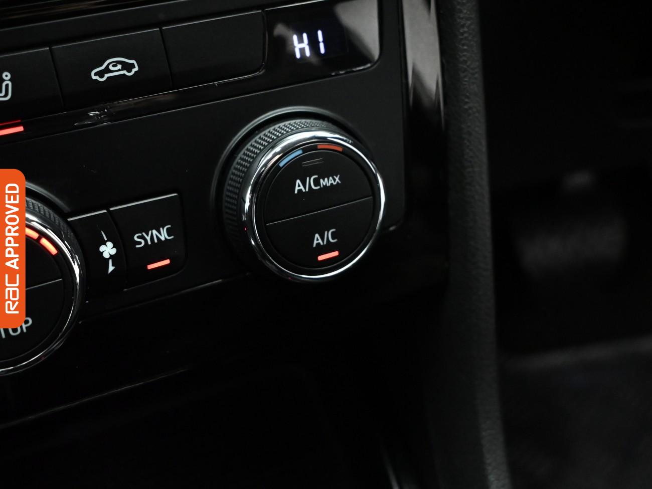 Used SEAT Leon 2019 for sale - 77262632: Photo 17