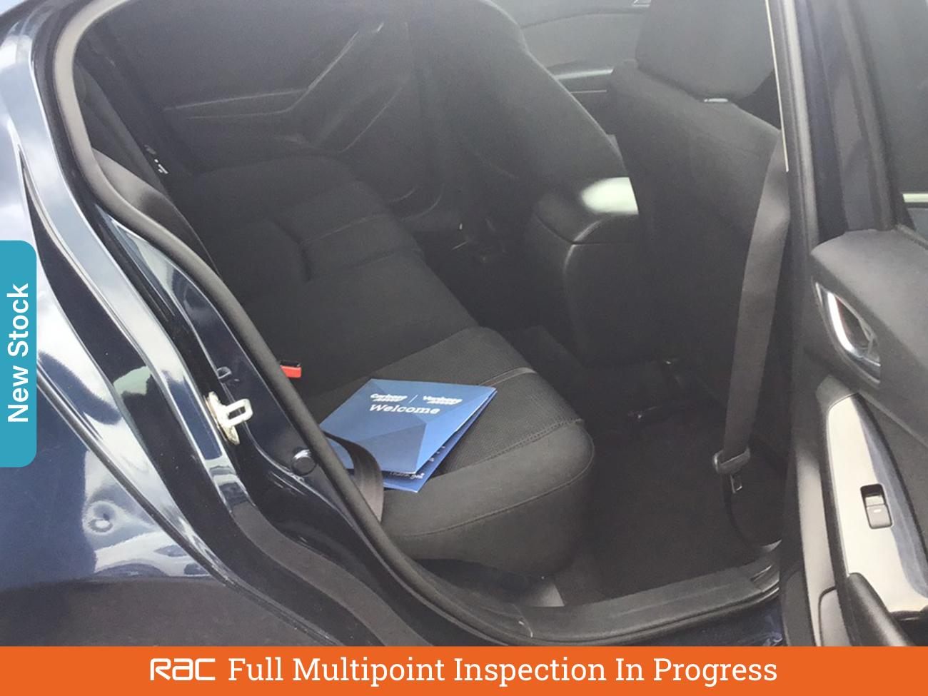 Used Mazda Mazda3 2017 for sale - 76330614: Photo 4