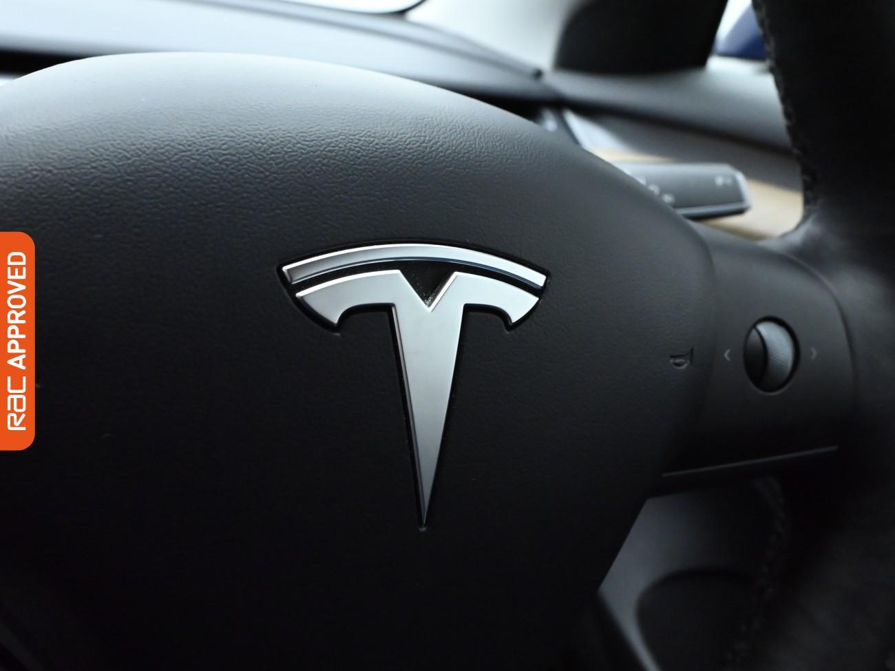 Used Tesla Model 3 2021 for sale - 76047464: Photo 25