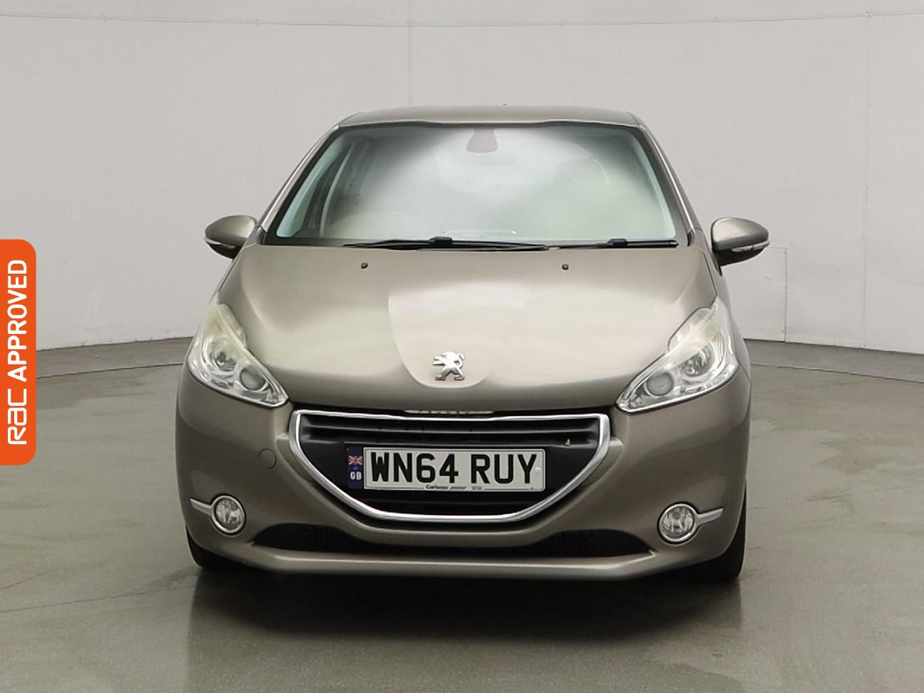 Used Peugeot 208 2014 for sale - 76362796: Photo 7