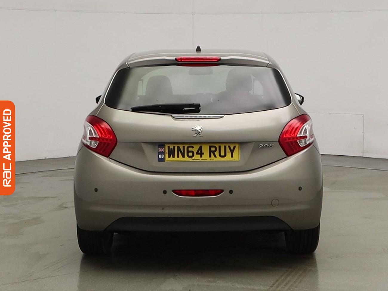 Used Peugeot 208 2014 for sale - 76362796: Photo 8