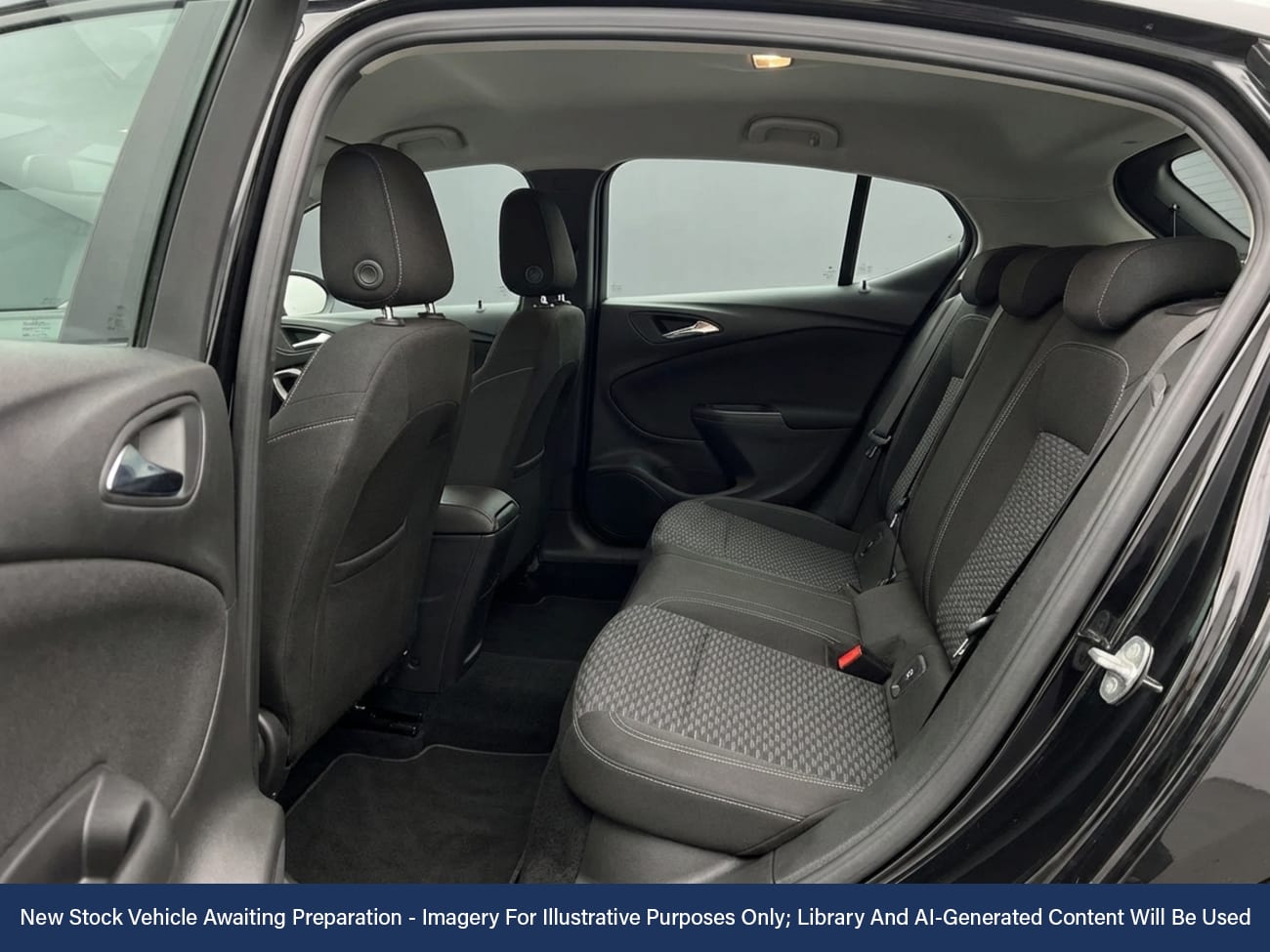 Used Vauxhall Astra 2017 for sale - 78069901: Photo 4