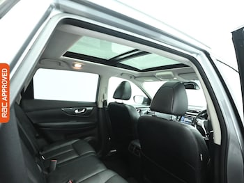 Used Nissan X-Trail 2016 for sale - 76481199: Photo