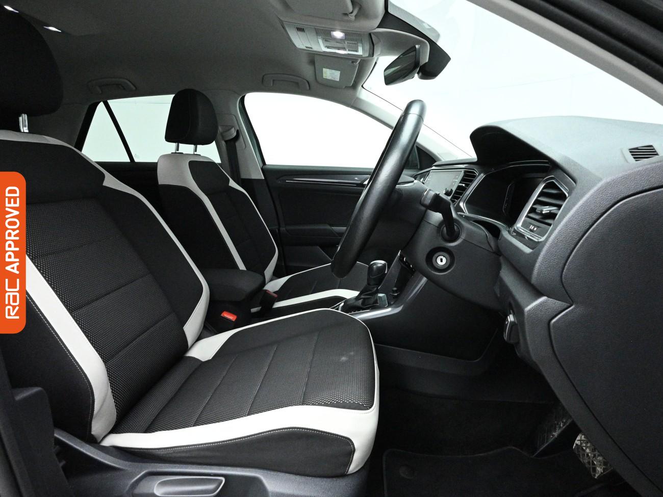 Used Volkswagen T-Roc 2021 for sale - 77820256: Photo 12