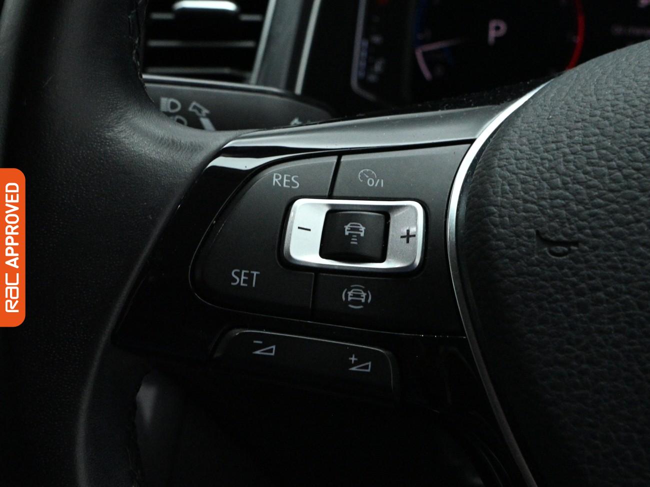 Used Volkswagen T-Roc 2021 for sale - 77820256: Photo 19