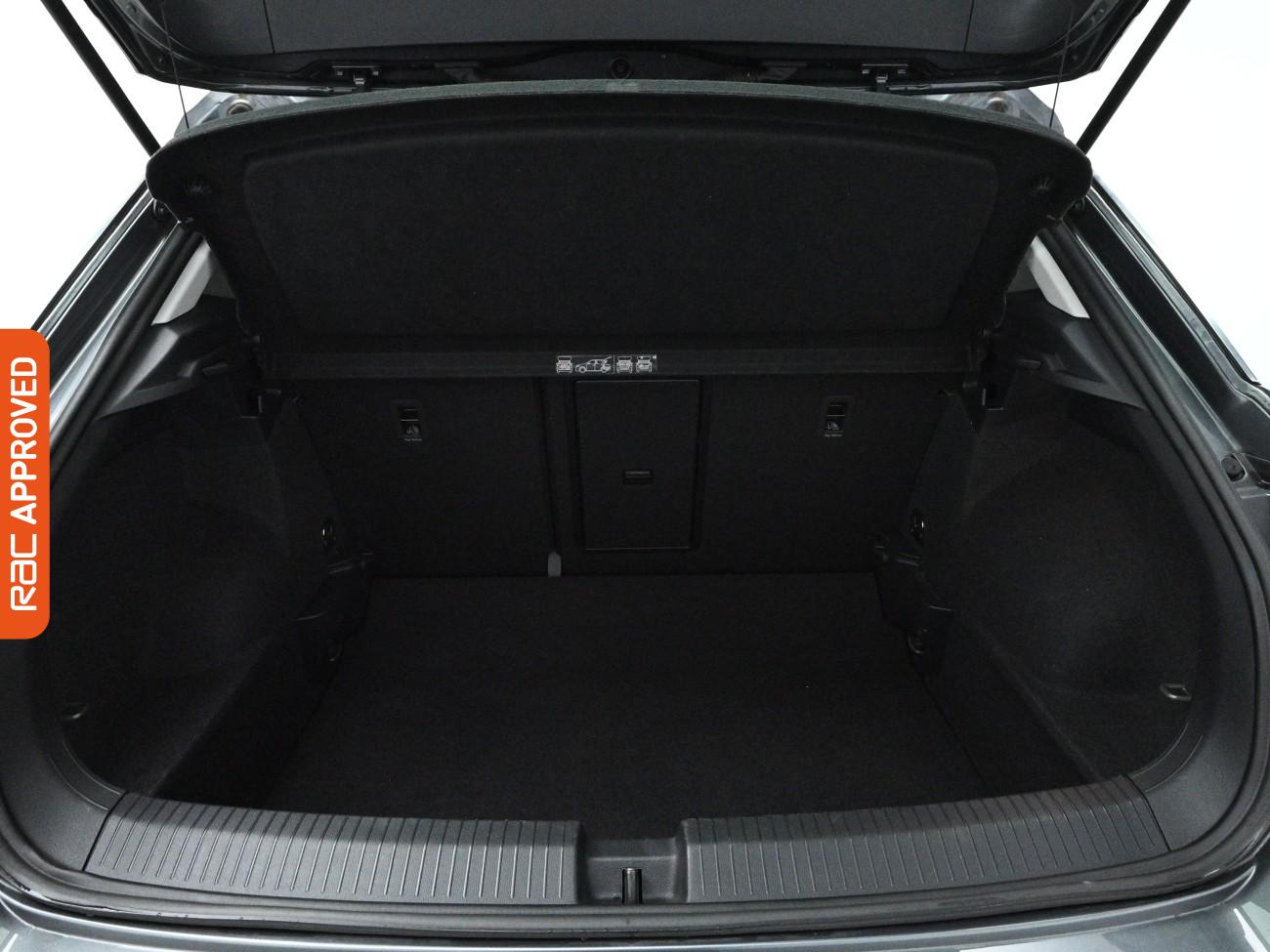 Used Volkswagen T-Roc 2021 for sale - 77820256: Photo 24