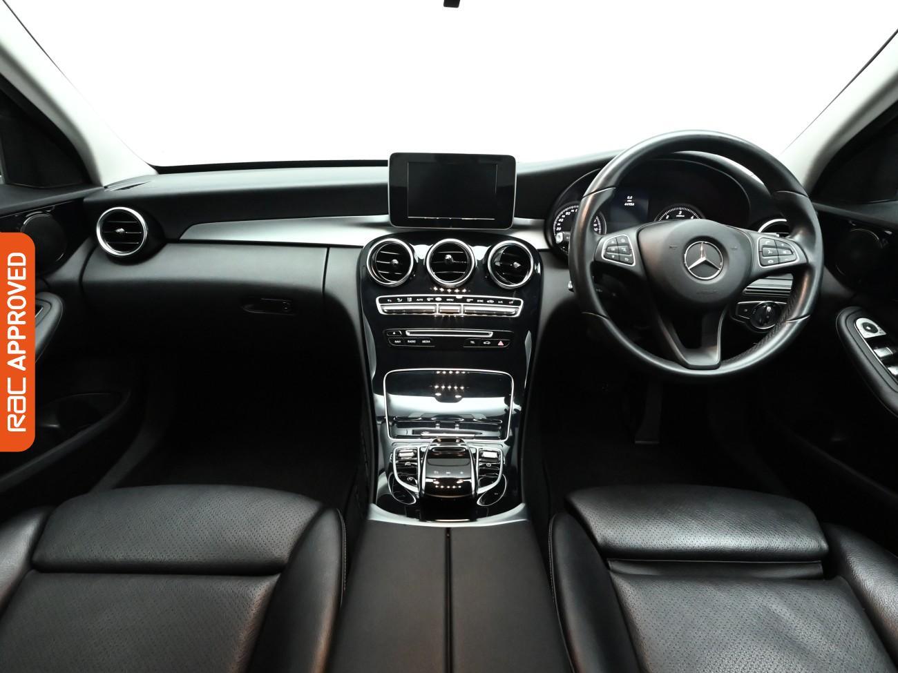 Used Mercedes-Benz C Class 2017 for sale - 77601585: Photo 2