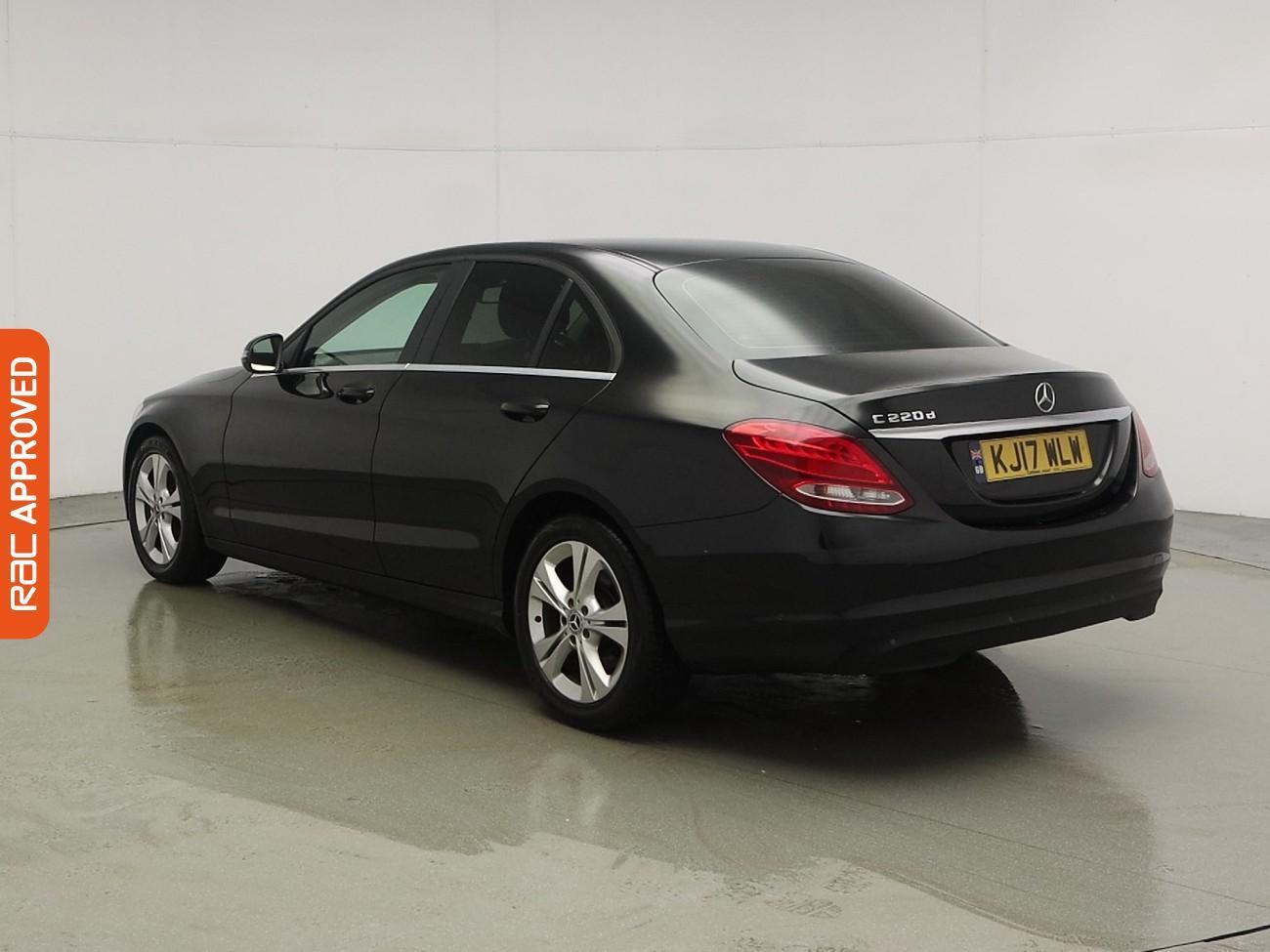 Used Mercedes-Benz C Class 2017 for sale - 77601585: Photo 4