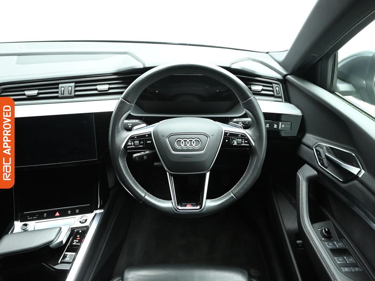 Used Audi e-tron 2022 for sale - 77316831: Photo 11