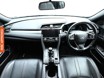 Used Honda Civic 2019 for sale - 75191328: Photo