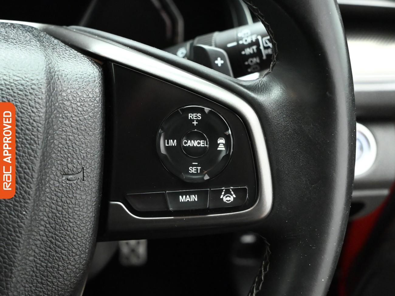 Used Honda Civic 2020 for sale - 76922807: Photo 24