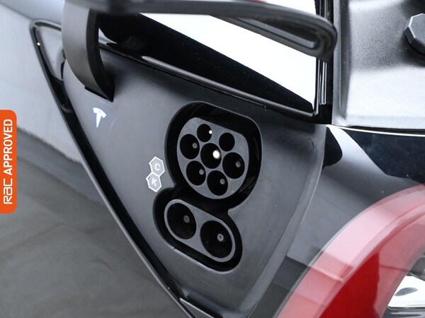 Used Tesla Model 3 2021 for sale - 76206910: Photo 28