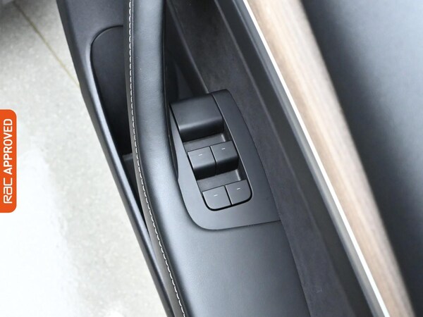 Used Tesla Model 3 2021 for sale - 76206910: Photo 29