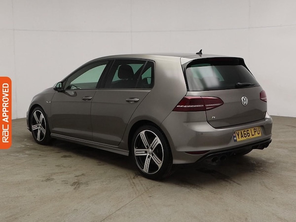 Used Volkswagen Golf 2016 for sale - 75632335: Photo 4