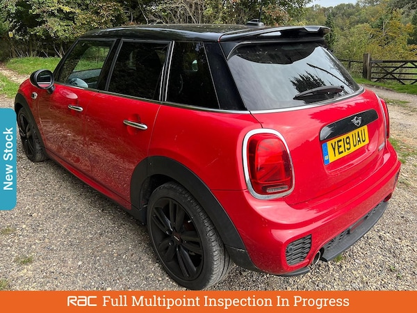 Used MINI Hatch 2019 for sale - 76119881: Photo 2
