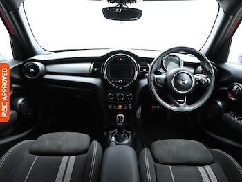 Used MINI Hatch 2019 for sale - 76119881: Photo 2