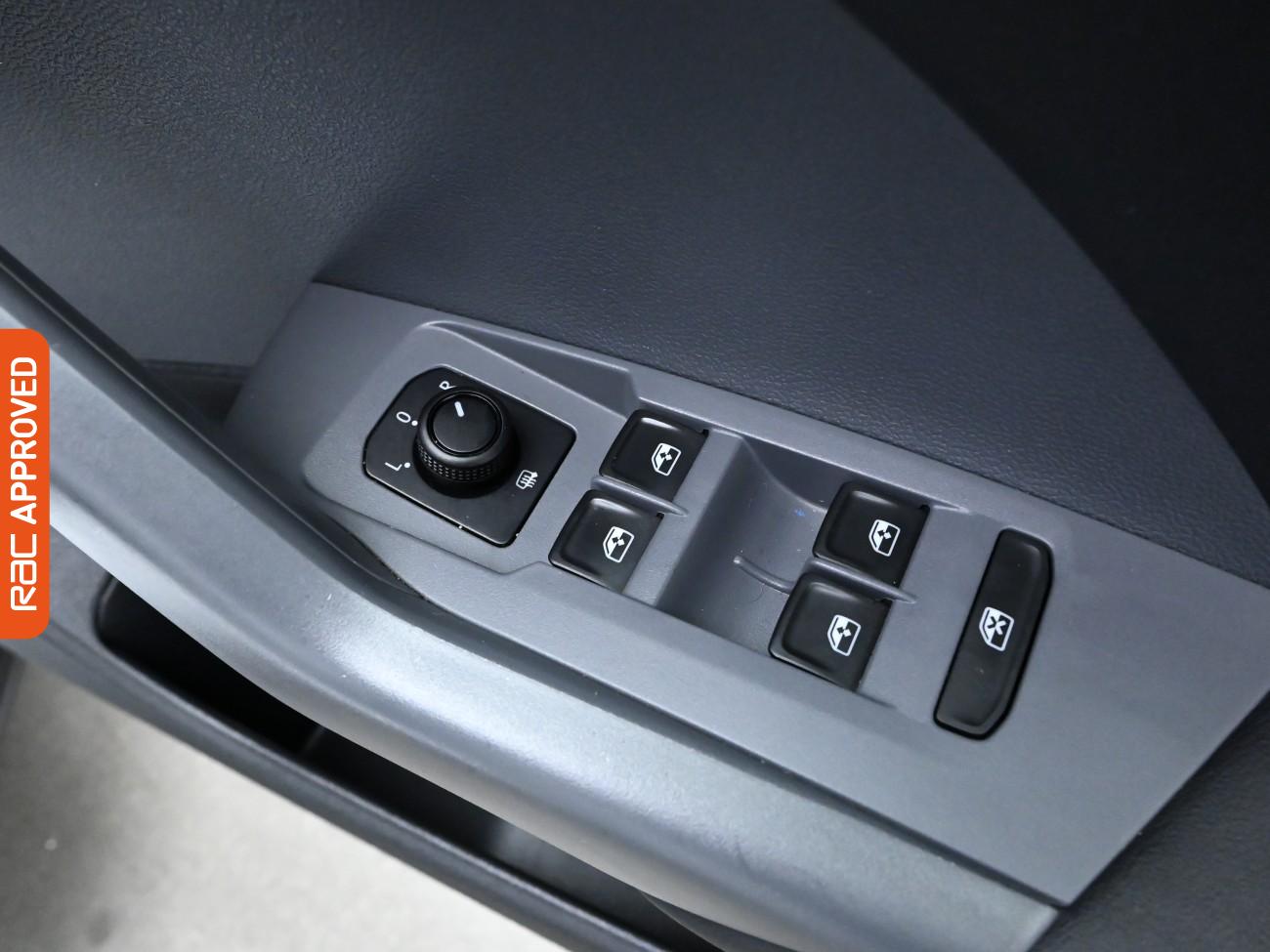 Used Volkswagen T-Cross 2021 for sale - 76180822: Photo 24