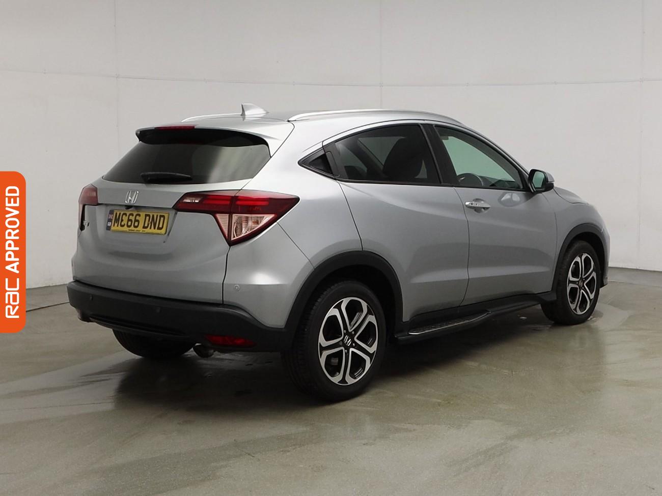 Used Honda HR-V 2017 for sale - 76323930: Photo 34