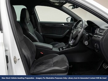 Used Skoda Superb 2018 for sale - 77759889: Photo