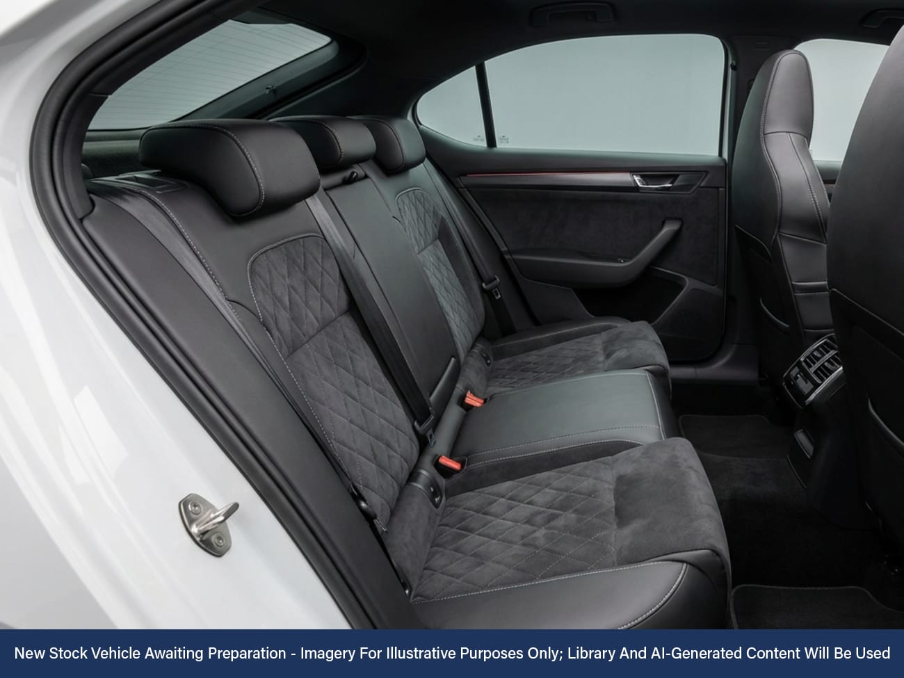 Used Skoda Superb 2018 for sale - 77759889: Photo 4