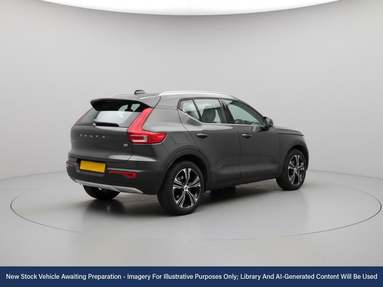 Used Volvo XC40 2019 for sale - 76520047: Photo 2