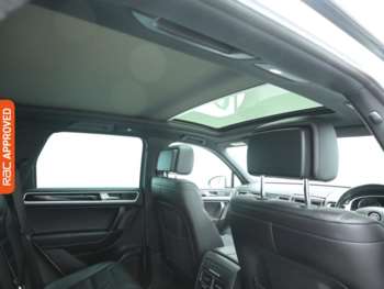 Used Volkswagen Touareg 2018 for sale - 74834894: Photo