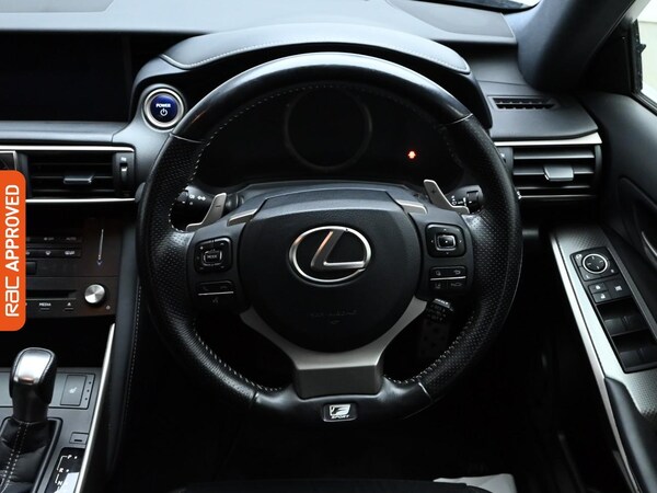 Used Lexus IS 2017 for sale - 75581255: Photo 9