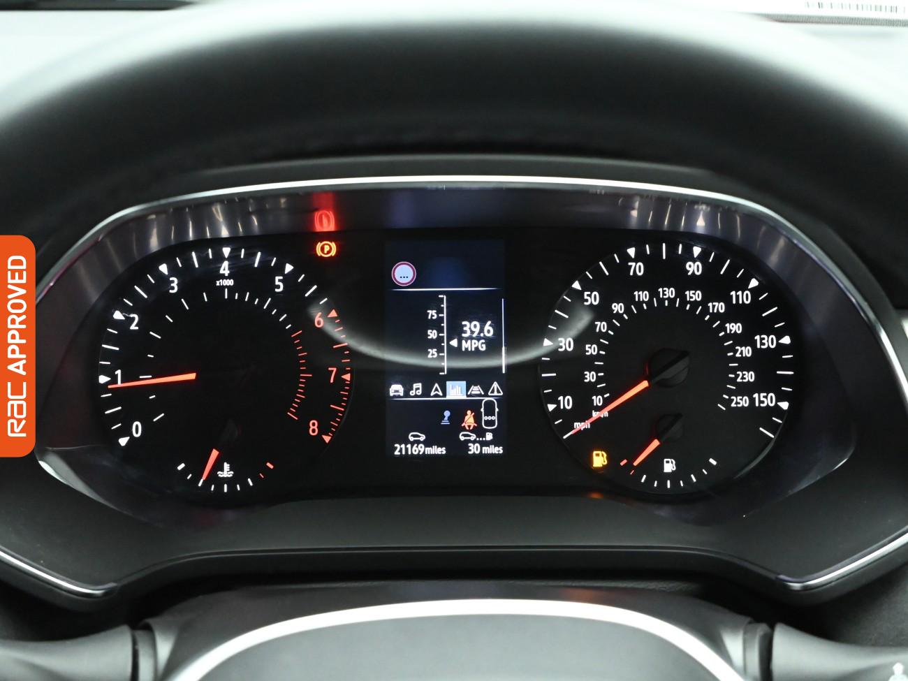 Used Renault Captur 2021 for sale - 76629858: Photo 11