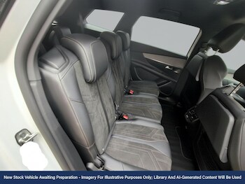 Used Peugeot 5008 2022 for sale - 76611936: Photo