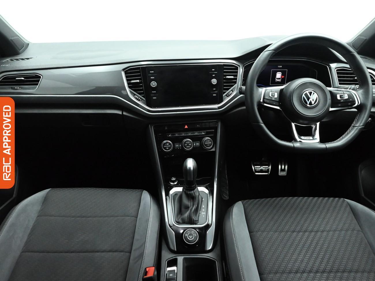 Used Volkswagen T-Roc 2021 for sale - 77128898: Photo 2