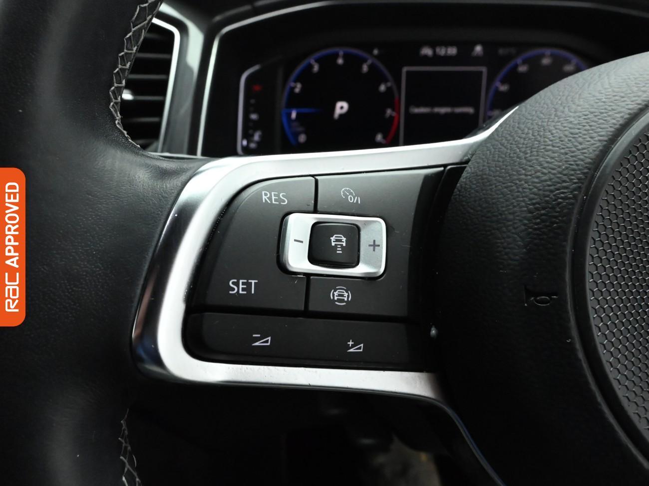 Used Volkswagen T-Roc 2021 for sale - 77128898: Photo 26