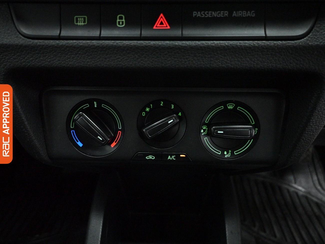 Used Skoda Fabia 2018 for sale - 77989698: Photo 15