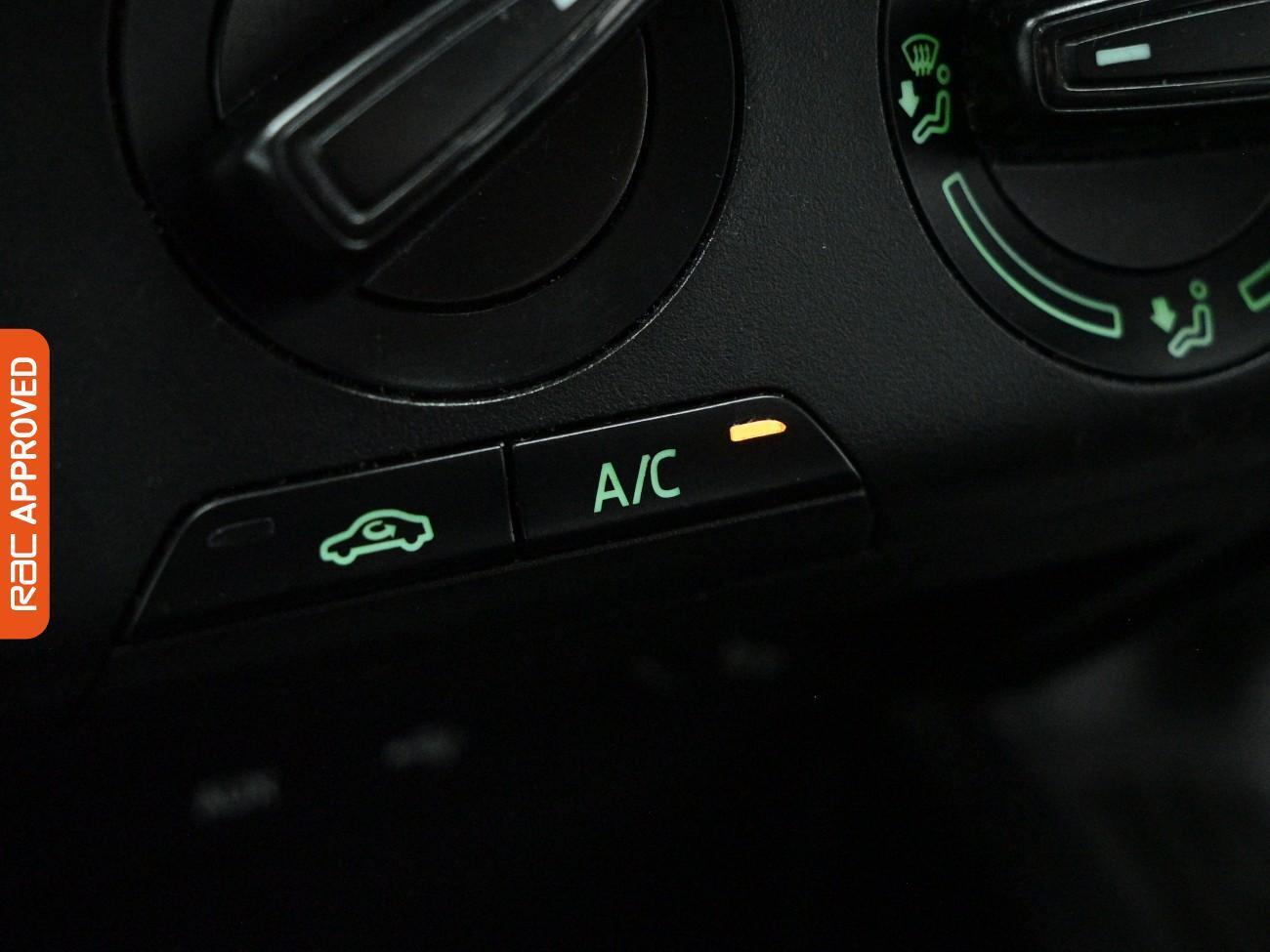 Used Skoda Fabia 2018 for sale - 77989698: Photo 16