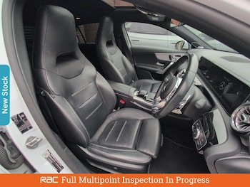 Used Mercedes-Benz A-Class 2019 for sale - 75735568: Photo