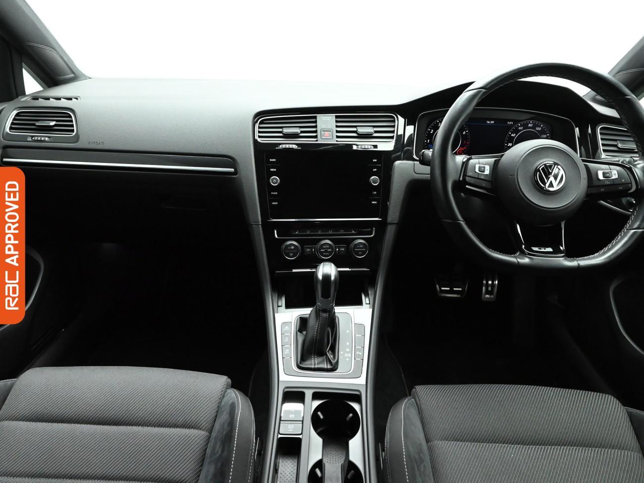 Used Volkswagen Golf 2017 for sale - 77286896: Photo 2