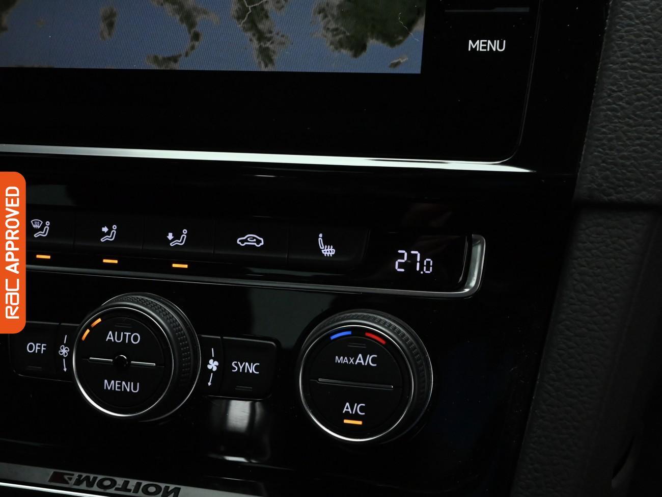 Used Volkswagen Golf 2017 for sale - 77286896: Photo 21